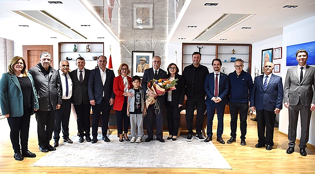 CHP BELEDİYE MECLİS GRUBUNDAN BAŞKAN GÖKHAN'A ZİYARET