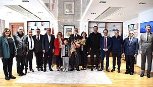 CHP BELEDİYE MECLİS GRUBUNDAN BAŞKAN GÖKHAN'A ZİYARET