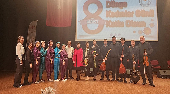 "TÜRKÜLERLE TARIM NAĞMELERLE KADIN"