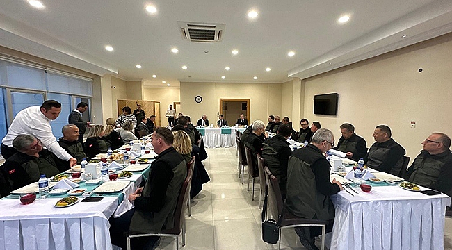 VALİ AKTAŞ İFTARINI ORMAN TEŞKİLATI İLE YAPTI