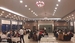 VALİ AKTAŞ İFTARINI SEVGİ EVLERİNDEKİ ÇOCUKLARLA YAPTI