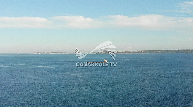 AK DISCOVERY GEMİSİ KARANLIK LİMAN'A DEMİRLETİLDİ