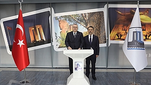 BÜYÜKELÇİ MURAT AHMET YÖRÜK' DEN VALİLİĞE ZİYARET