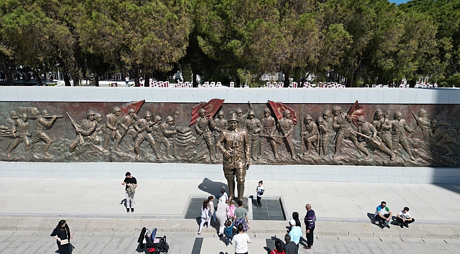 GELİBOLU YARIMADASI'NDA BAYRAM YOĞUNLUĞU