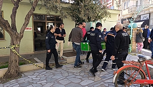 KURŞUNLU CAMİİ'NDE İNTİHAR!