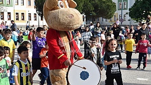 TAHTA AT ÇOCUK ŞENLİĞİ KAPSAMINDAKİ ETKİNLİKLER BEĞENİ TOPLADI