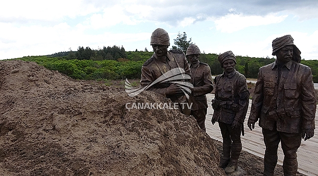 TARİHİ FOTOĞRAFIN ÇEKİLDİĞİ NOKTAYA ANIT YAPILDI