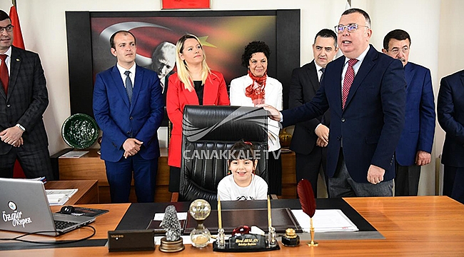 "YAŞASIN 23 NİSAN!"