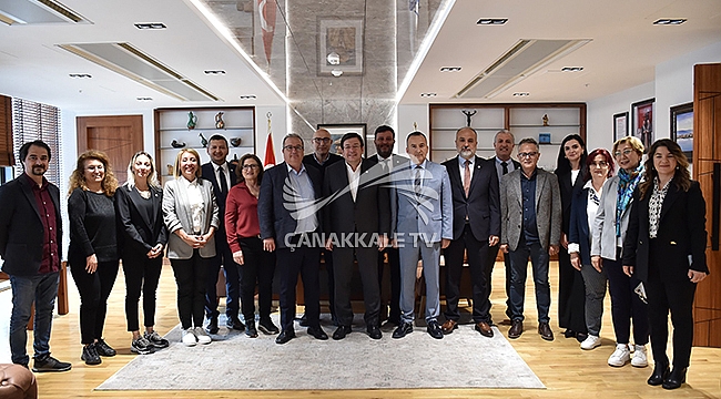 BAŞKAN ERKEK KONUKLARINI AĞIRLADI
