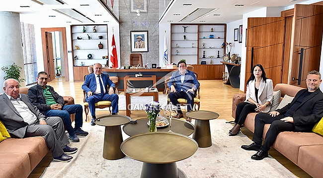 BAŞKAN ERKEK KONUKLARINI AĞIRLADI
