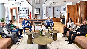 BAŞKAN ERKEK KONUKLARINI AĞIRLADI