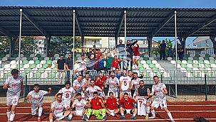 "ÇANAKKALESPOR KULÜBÜ ŞEHRİN TAKIMIDIR"