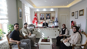 ÇOMÜ İLAHİYAT FAKÜLTESİ ÖĞRENCİLERİNDEN VALİ AKTAŞ'A ZİYARET