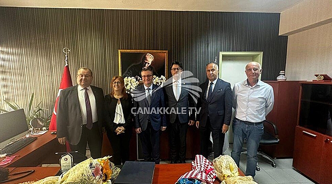 DEKANLIK DEVİR TESLİM TÖRENİ