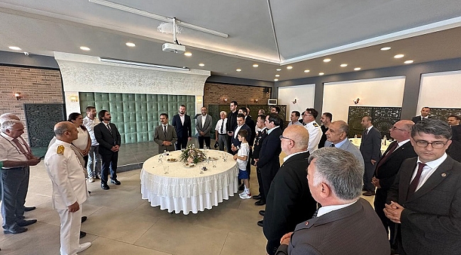 ÇANAKKALE'DE PROTOKOL BAYRAMLAŞTI