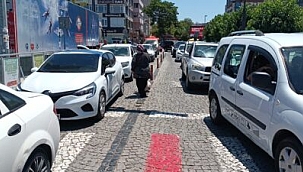 TATİLCİLER DÖNÜŞ YOLUNDA