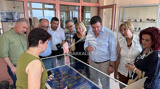 BAŞKAN ERKEK'TEN MÜZE ZİYARETİ