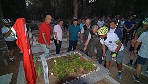 ÇANAKKALE'DE TALAT GÖKTEPE ANISINA DUYGUSAL ANMA TÖRENİ