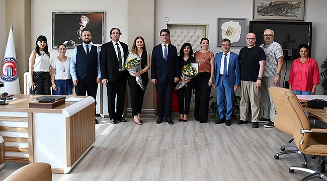 GÜZEL SANATLAR FAKÜLTESİ DEKANLIK DEVİR TESLİM TÖRENİ GERÇEKLEŞTİ