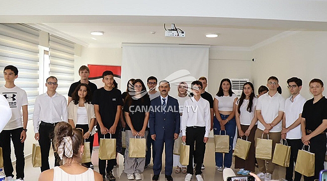 LGS VE YKS SINAVLARINDA DERECE YAPAN ÖĞRENCİLER ÖDÜLLENDİRİLDİ