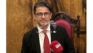 "ÖĞRENCİLERE 1 TANE DEĞİL 2'ŞER, 3'ER ALTIN BİLEZİĞİ TAKMAK ZORUNDAYIZ"