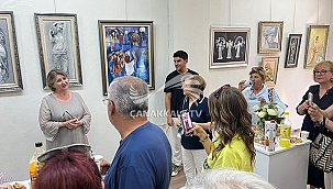 TROYALI MELEK SERGİSİ AÇILDI