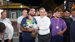 ÇAN'IN GURURU FEYZULLAH AKTÜRK'E ŞÖLEN GİBİ KARŞILAMA