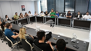 TIP ÖĞRENCİLERİNE SIFIR ATIK EĞİTİMİ VERİLDİ