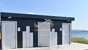 YENİ KORDON'DA TUVALET KABİNİ YENİLENDİ