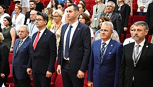 BAŞKAN YARDIMCISI EROĞLU ULUSLARARASI MUHASEBE KONFERANSI'NA KATILDI