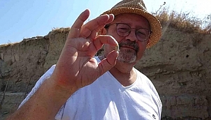 KAZILARDA 4 BİN YILLIK SİLİNDİR MÜHÜR BULUNDU