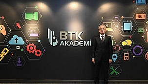 YAPAY ZEKA EĞİTİMLERİ ARTIK CEPTE