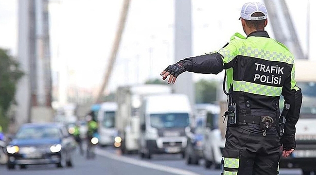 2025'TE CEZA VE VERGİ ÜCRETLERİNDE YÜZDE 45'E VARAN ARTIŞ BEKLENİYOR!