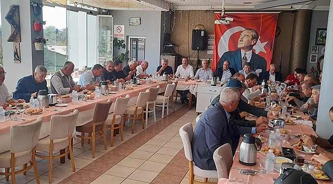 BAŞKAN ERTUĞRUL MUHTARLARLA BULUŞMAYA DEVAM EDİYOR