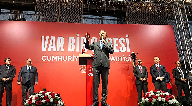 "LÜZUMSUZ KAVGA HALKA İHANETTİR"