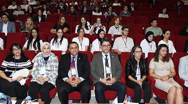 ULUSLARARASI YENİ DÜNYADA İLETİŞİM KONGRESİ ÇOMÜ'DE GERÇEKLEŞTİRİLDİ