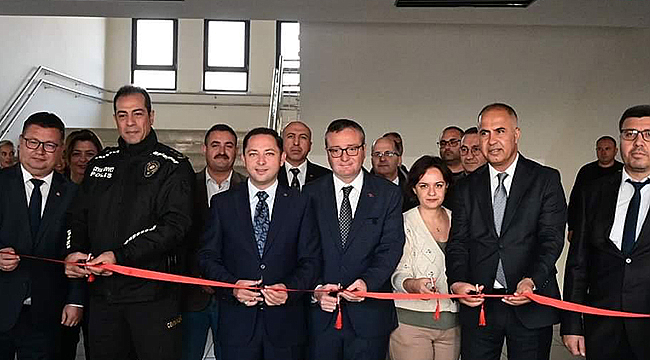 29 EKİM CUMHURİYET BAYRAMI RESİM SERGİSİ AÇILDI