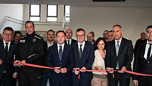 29 EKİM CUMHURİYET BAYRAMI RESİM SERGİSİ AÇILDI