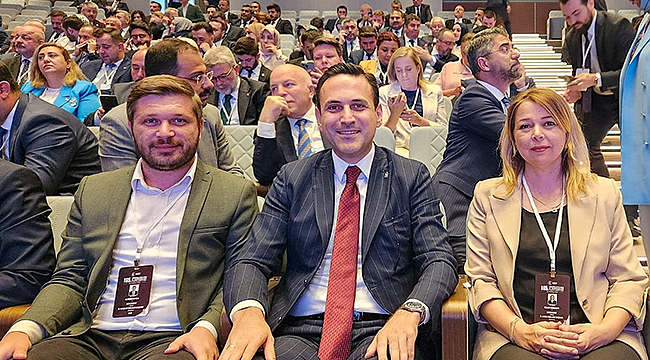 AK PARTİ GENÇLİK KOLLARI'NDAN İSTİFA
