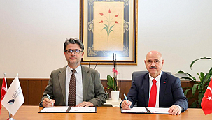 İKİ ÜNİVERSİTE ARASINDA İŞ BİRLİĞİ PROTOKOLÜ İMZALANDI