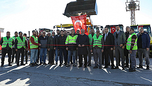 İŞ MAKİNELERİ TESLİM TÖRENİ YAPILDI