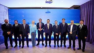 BAŞKAN ERKEK'İN TİRAN PROGRAMI SÜRÜYOR