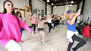 BAŞKAN ERKEK SOSYAL YAŞAM EVLERİ KATILIMCILARI İLE BİR ARAYA GELDİ