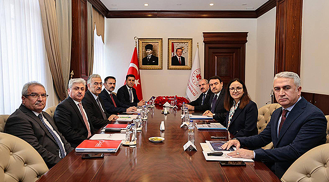 DÜZENSİZ GÖÇLE MÜCADELE KOORDİNASYON KURULU TOPLANTISI YAPILDI
