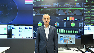 TÜRKİYE'DE 303 MİLYON AKTİF SOSYAL MEDYA HESABI VAR