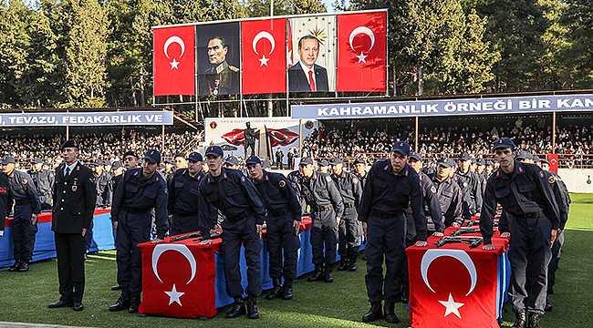 ACEMİ ERLER ANT İÇTİ