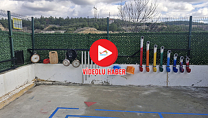 ANAOKULUNDA ATIK MALZEMELERDEN AÇIK HAVA MÜZİK SINIFI KURULDU