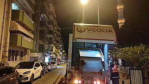 ATIK BİRİKTİRME EKİPMANLARI VE ÇEVRESİ TEMİZLENDİ