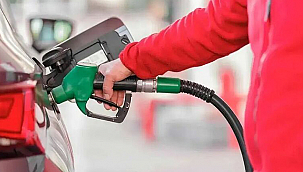 BENZİNE 1 LİRA 27 KURUŞ ZAM GELİYOR!