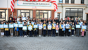 ÖĞRENCİLERİN KARNE HEYECANI